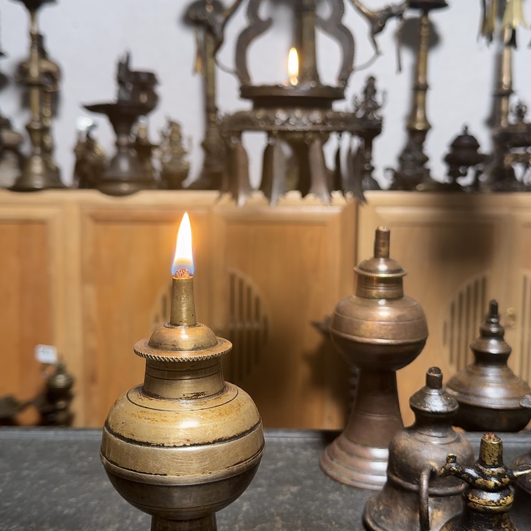 小***o铜尼泊尔老铜灯宝瓶灯