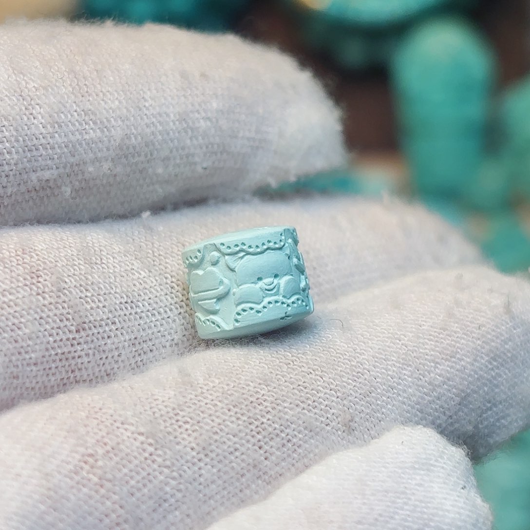 绿松石配饰未镶嵌