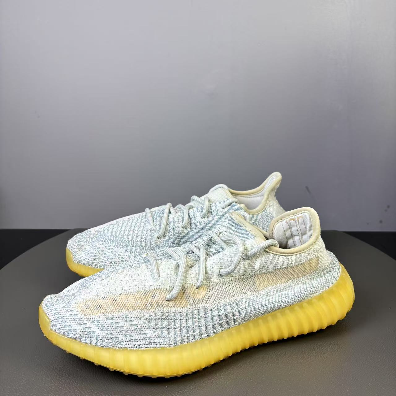 95新 MM6 42.5码 yeezy350冰蓝球鞋 非原盒