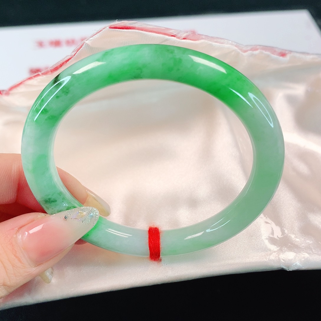 翡翠手镯未镶嵌2834翡翠