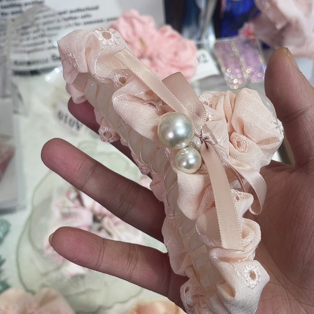 布艺非金属 粉色泡菜大抓