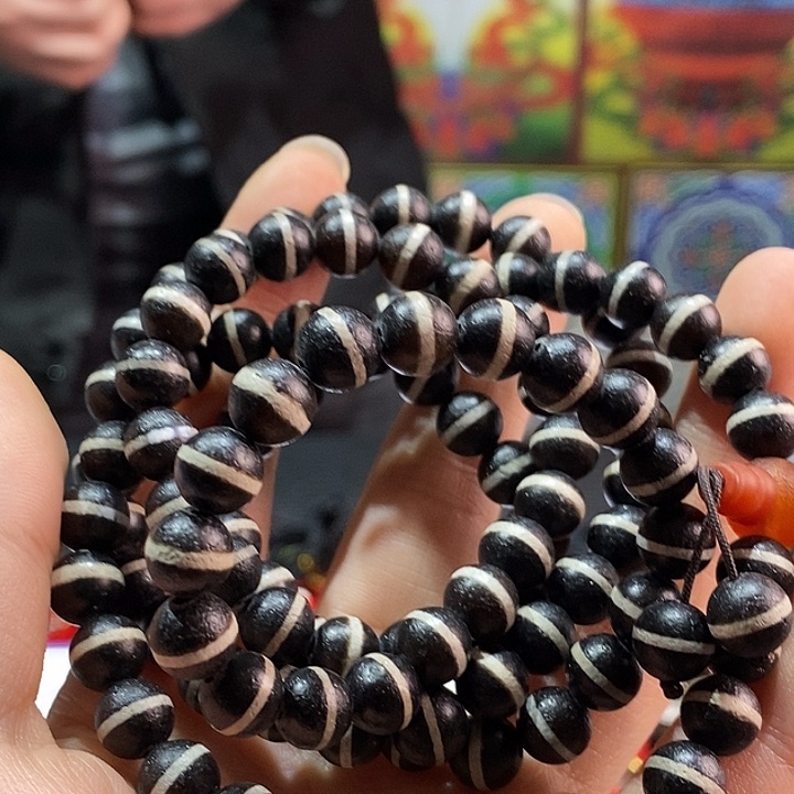 玛瑙/玉髓手串合金75