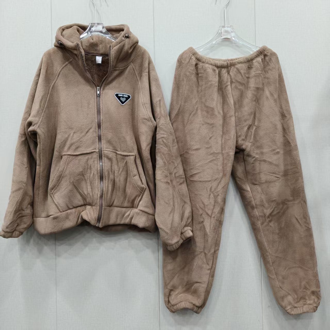 咖色家居服套装(上衣+裤子)