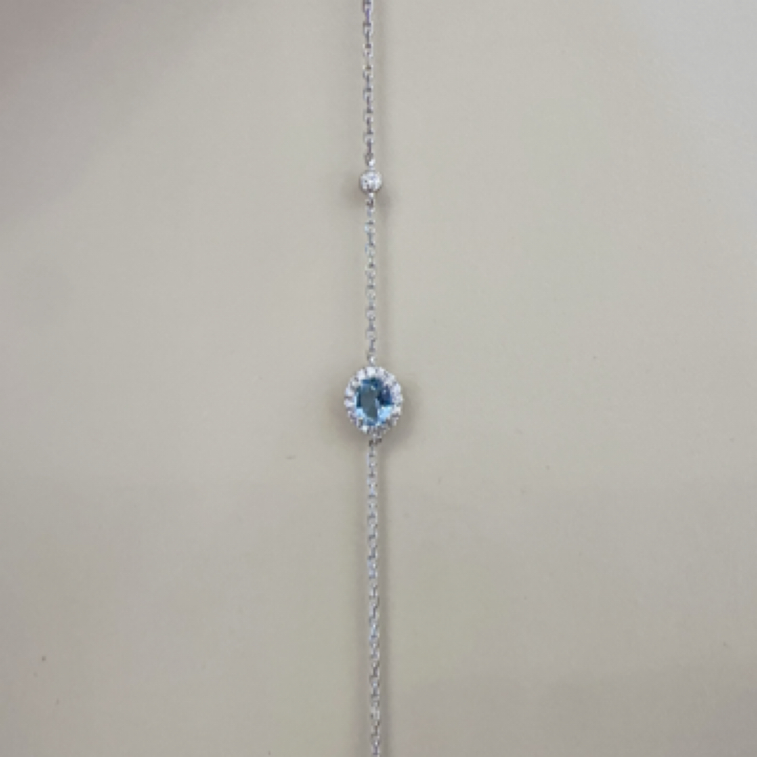 18k金镶嵌海蓝宝手链 主石23分 钻石8.4分