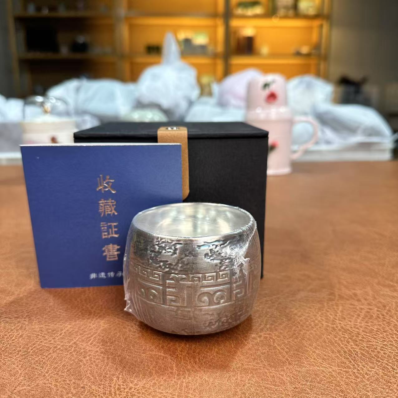 ZH1547-鎏银杯配黑色礼盒