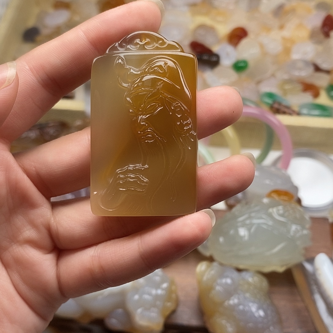 玛瑙/玉髓未镶嵌颈饰