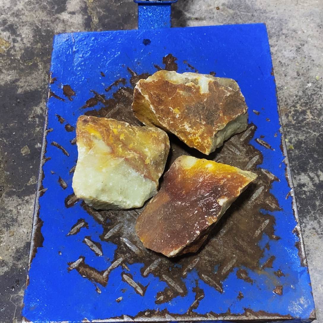 未镶嵌岫玉珠宝奇石