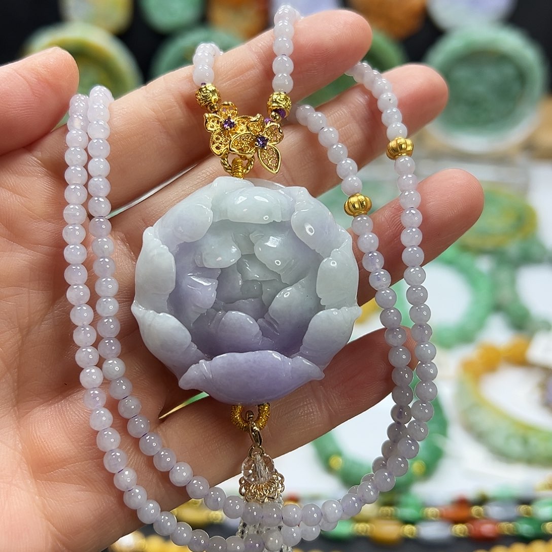 翡翠未镶嵌颈饰吊坠