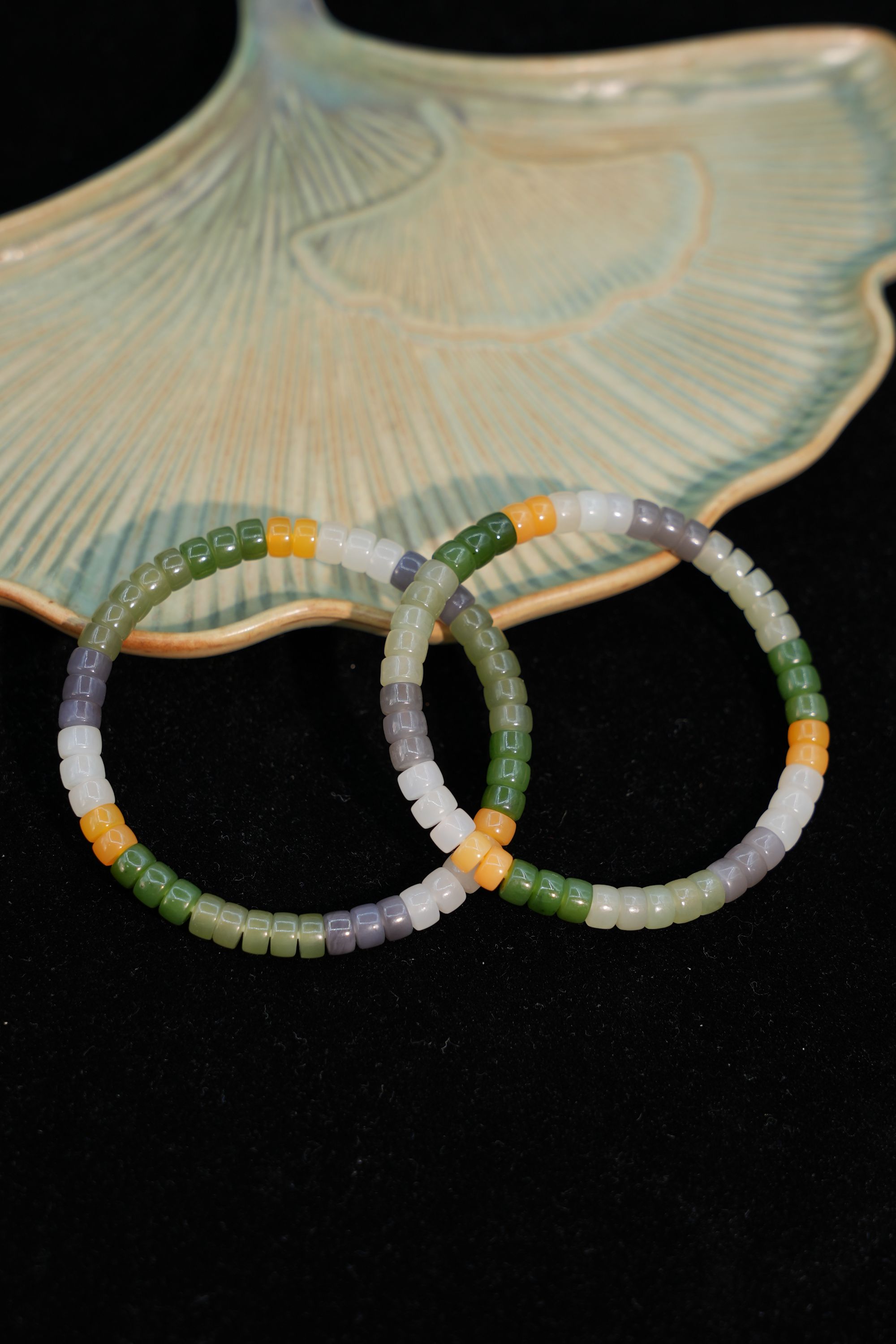 6+多宝直切手串多样性发一件JJZ6617609