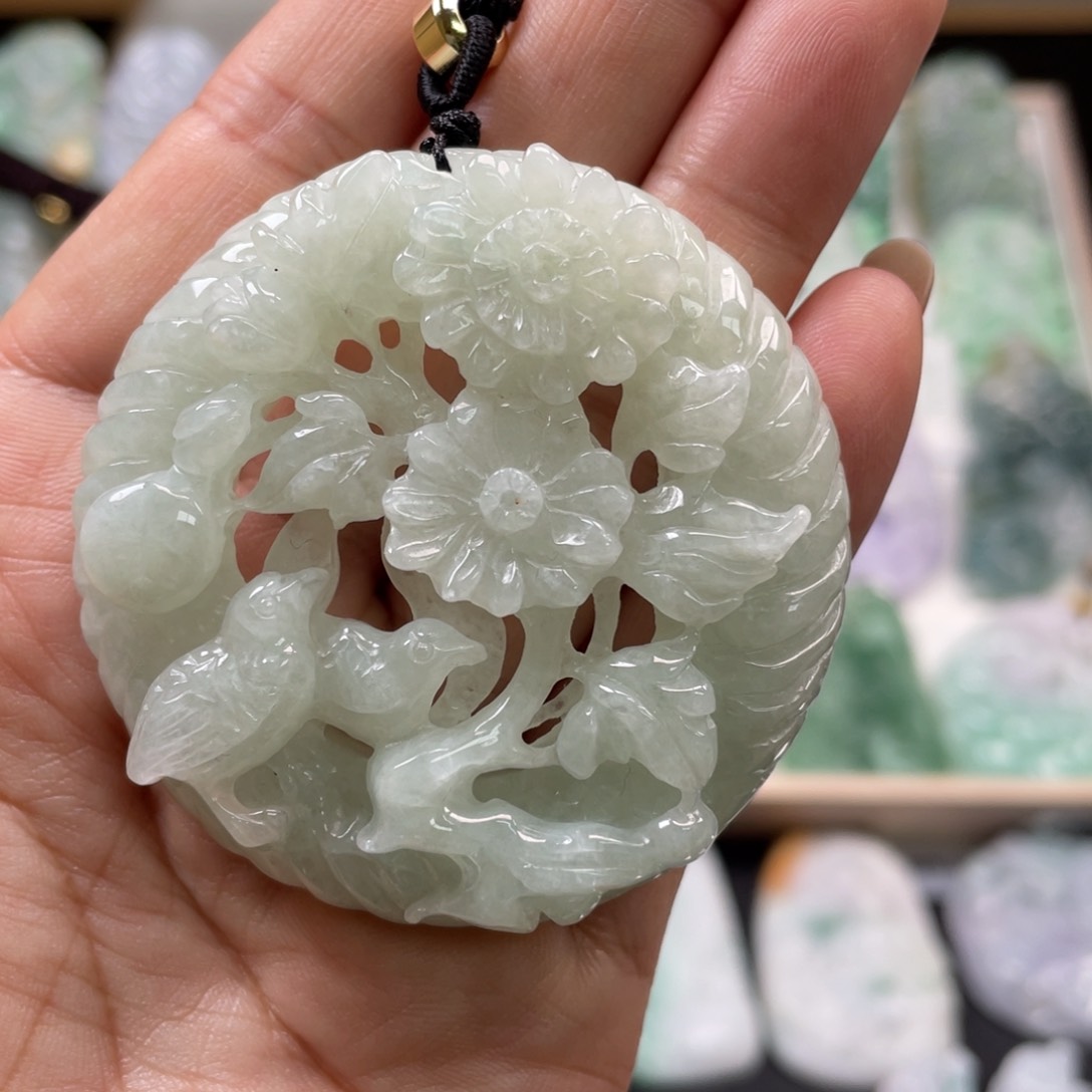 翡翠吊坠(不含链)未镶嵌