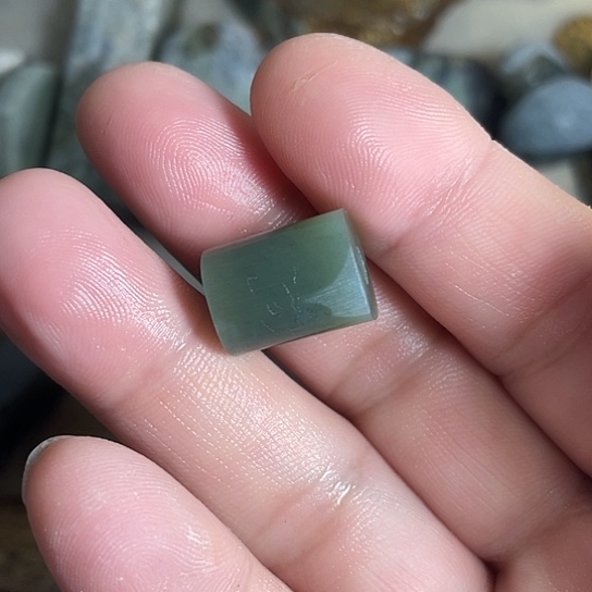 初***天岫岩河磨玉（透闪石质玉）未镶嵌挂件