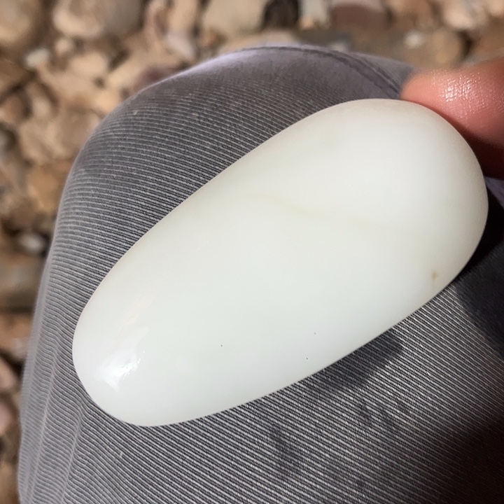 未镶嵌和田玉（糖玉）挂件