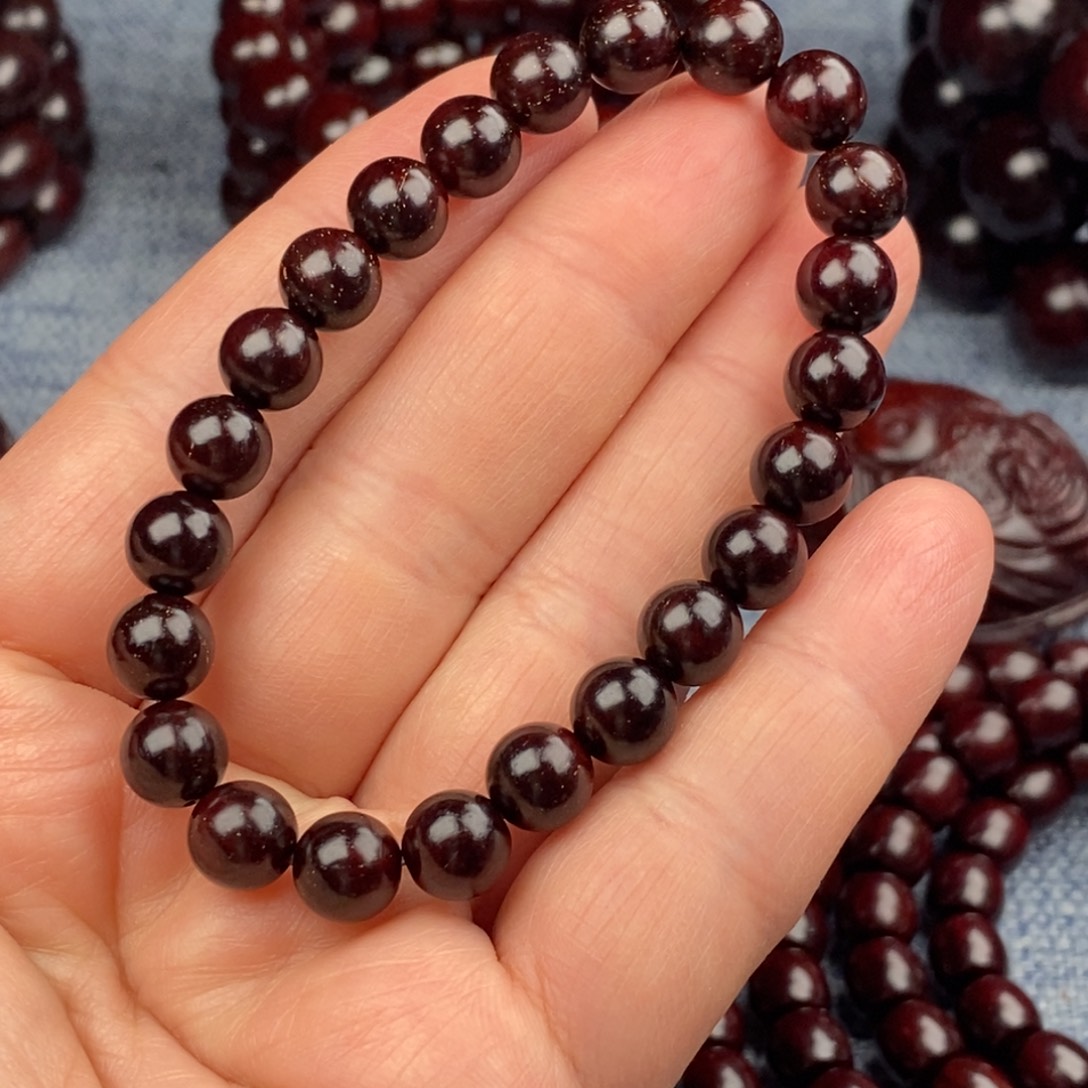 喵****手串/手链檀香紫檀（小叶紫檀）0.8