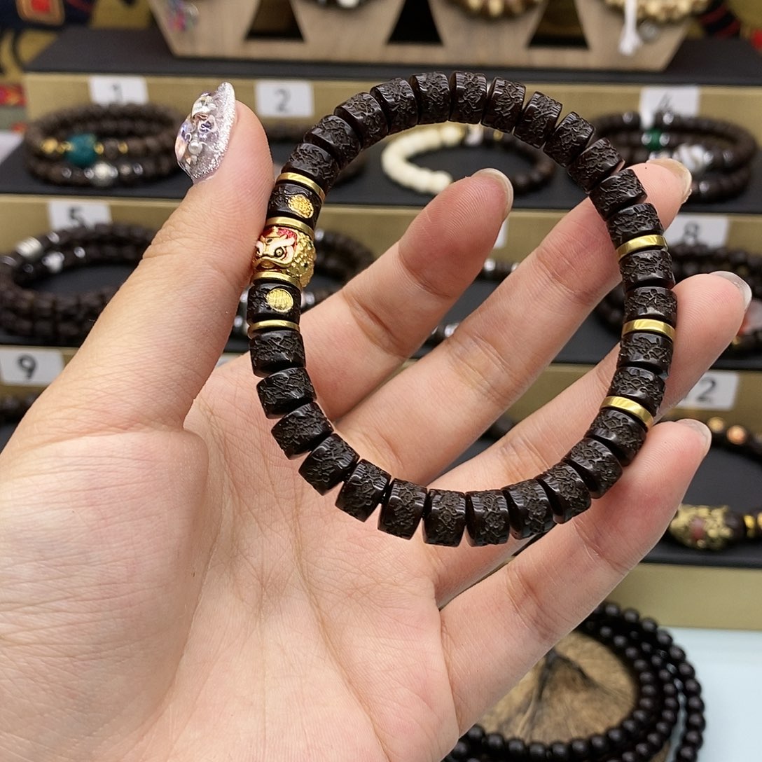 吊坠椰蒂原生态8*6