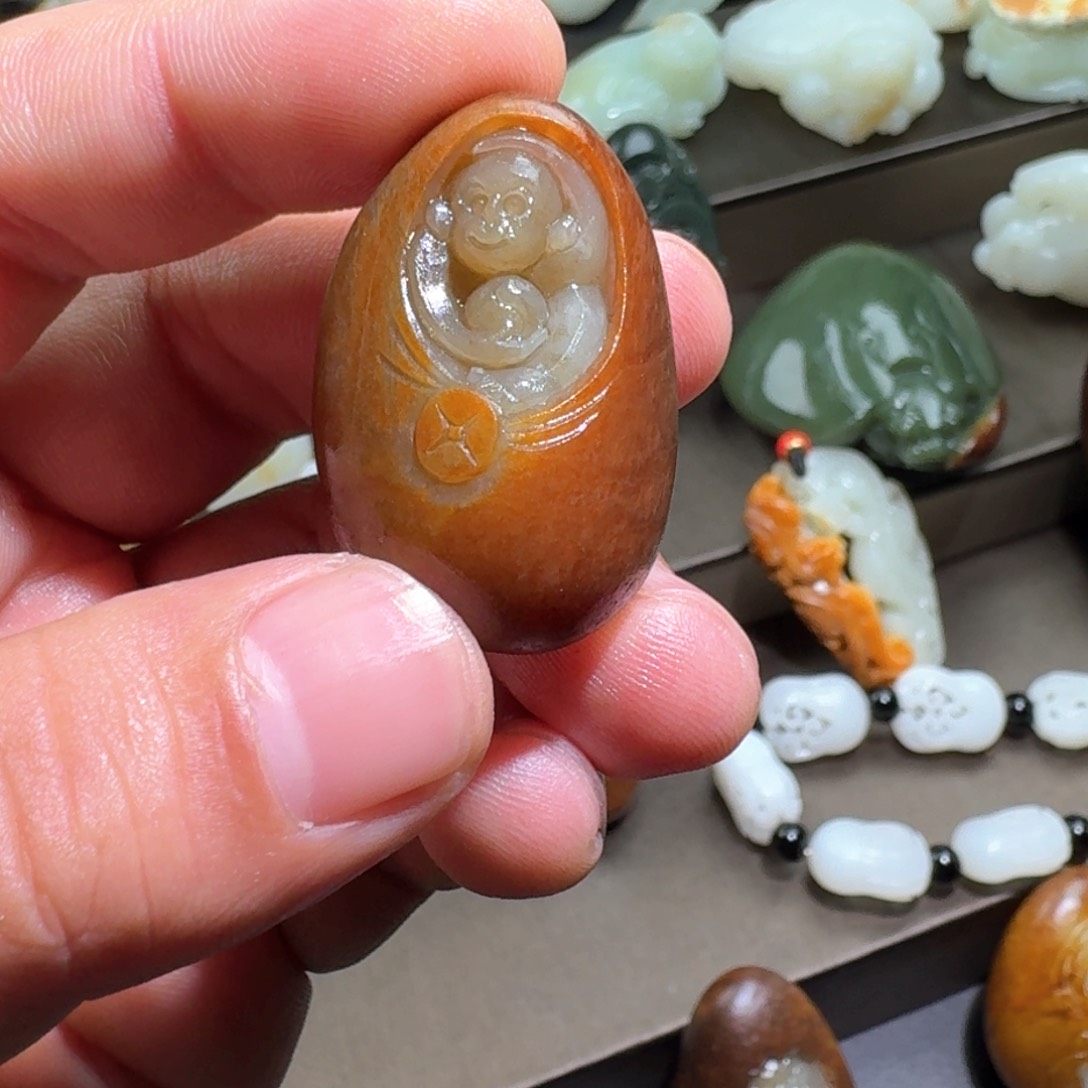 和田玉颈饰未镶嵌