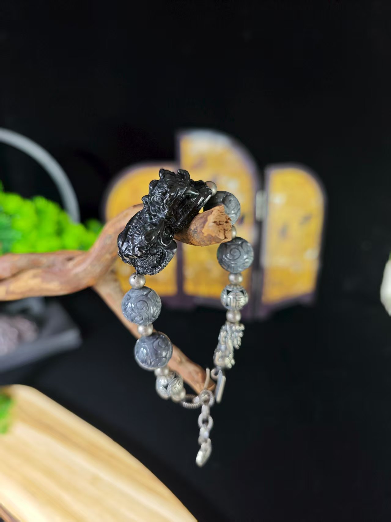 天然翡翠A货乌鸡貔貅手链