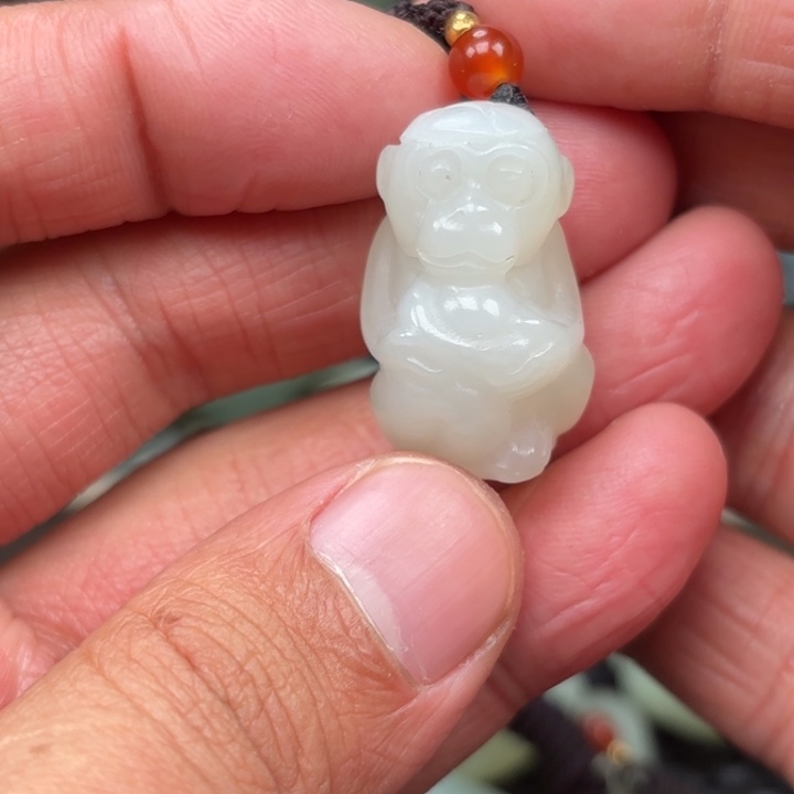 和田玉吊坠未镶嵌