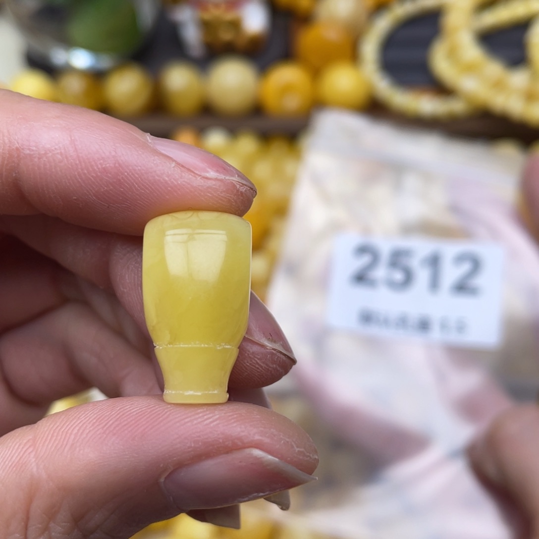 蜜蜡珠宝奇石未镶嵌11.8