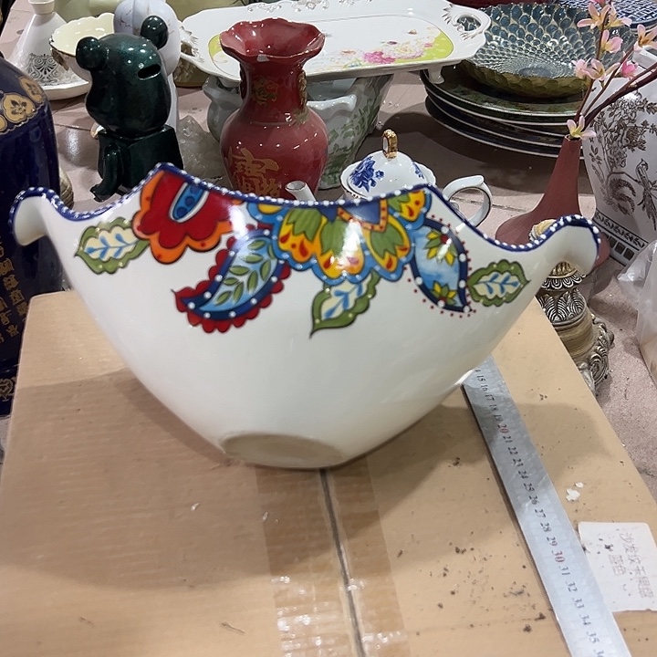 瓷片瑕。。。。。。。。。。。。。。