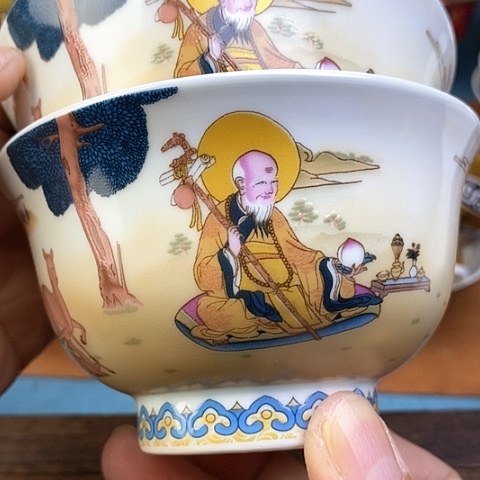 景德镇陶瓷藏式茶碗