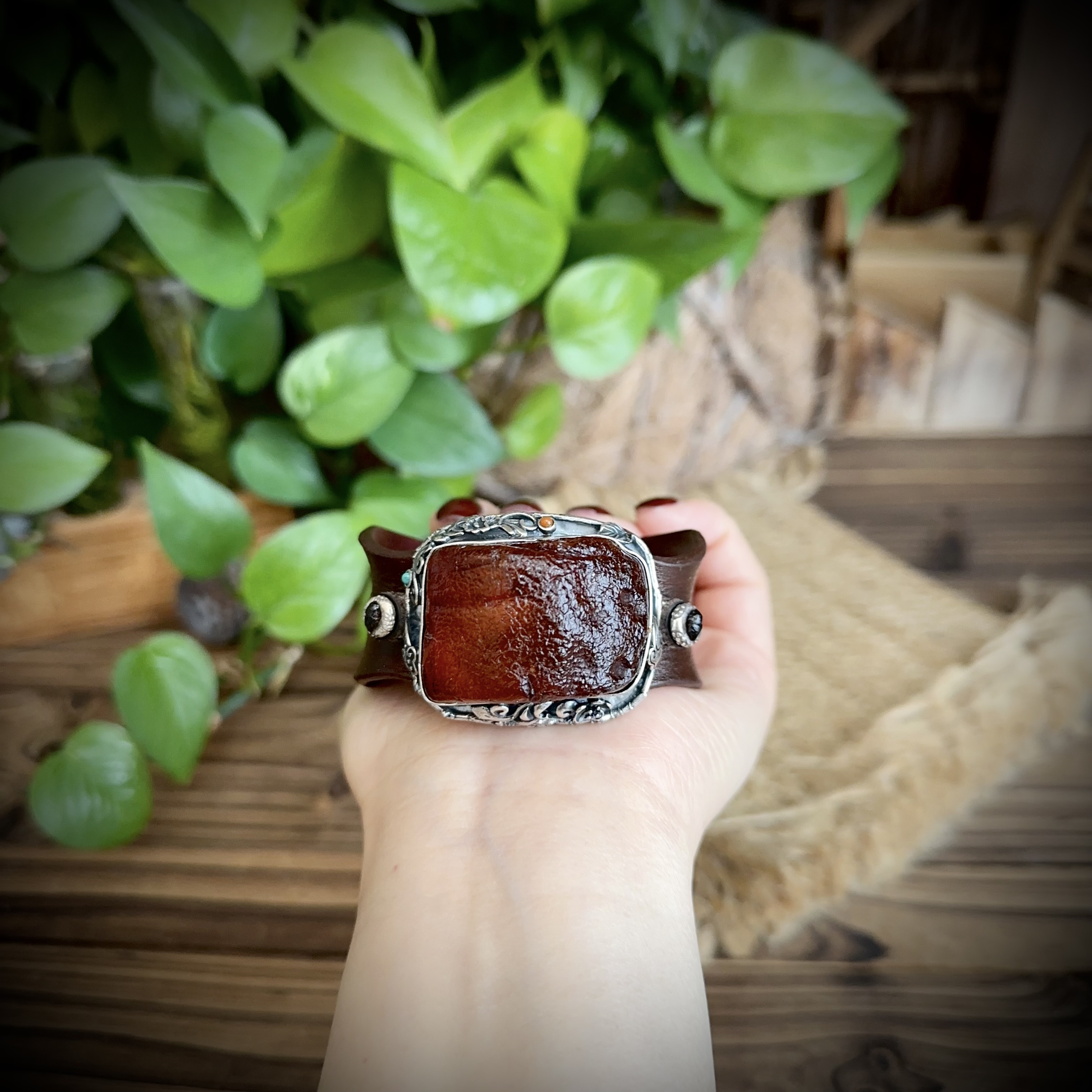 【古香古色】原创复古s925银蜜蜡琥珀皮手镯（开口可调节）