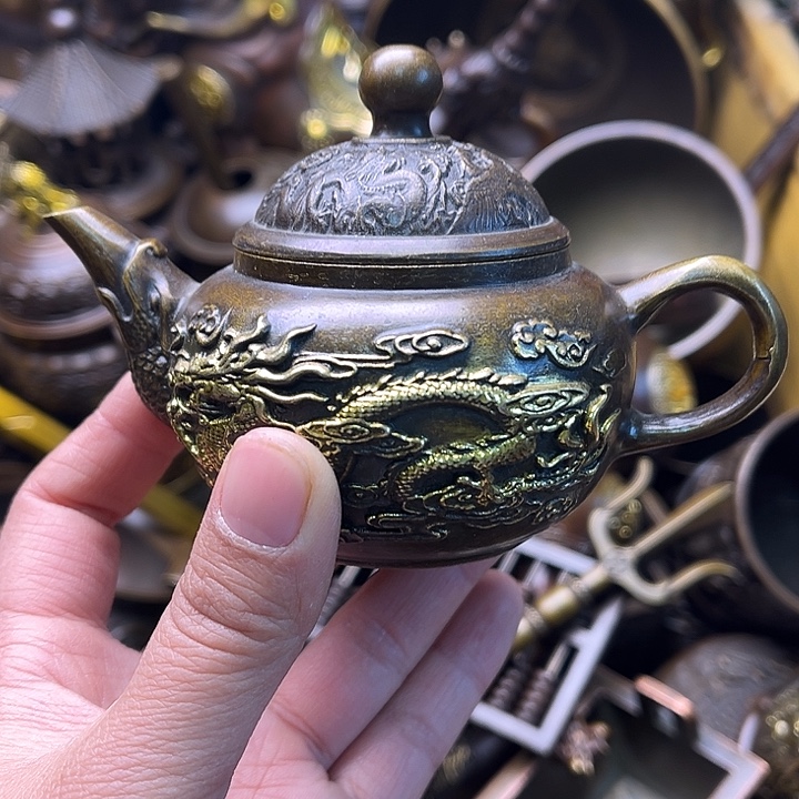 铜2345868967906689768996