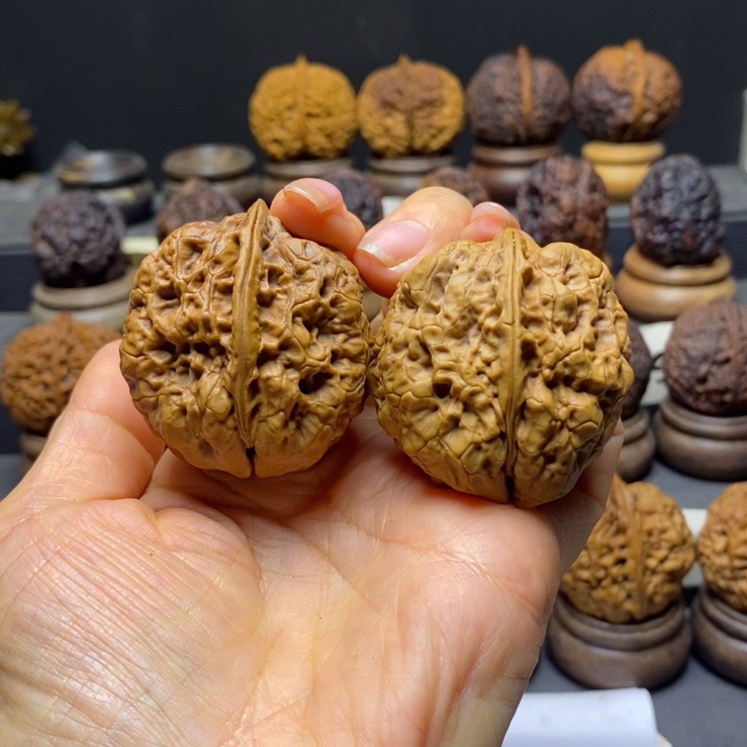 文玩核桃吊坠九五42