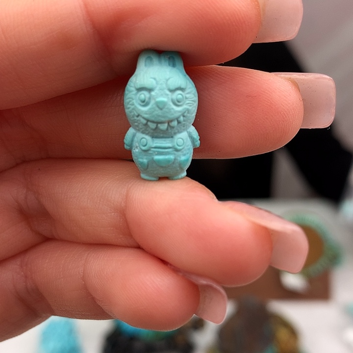 绿松石未镶嵌原矿