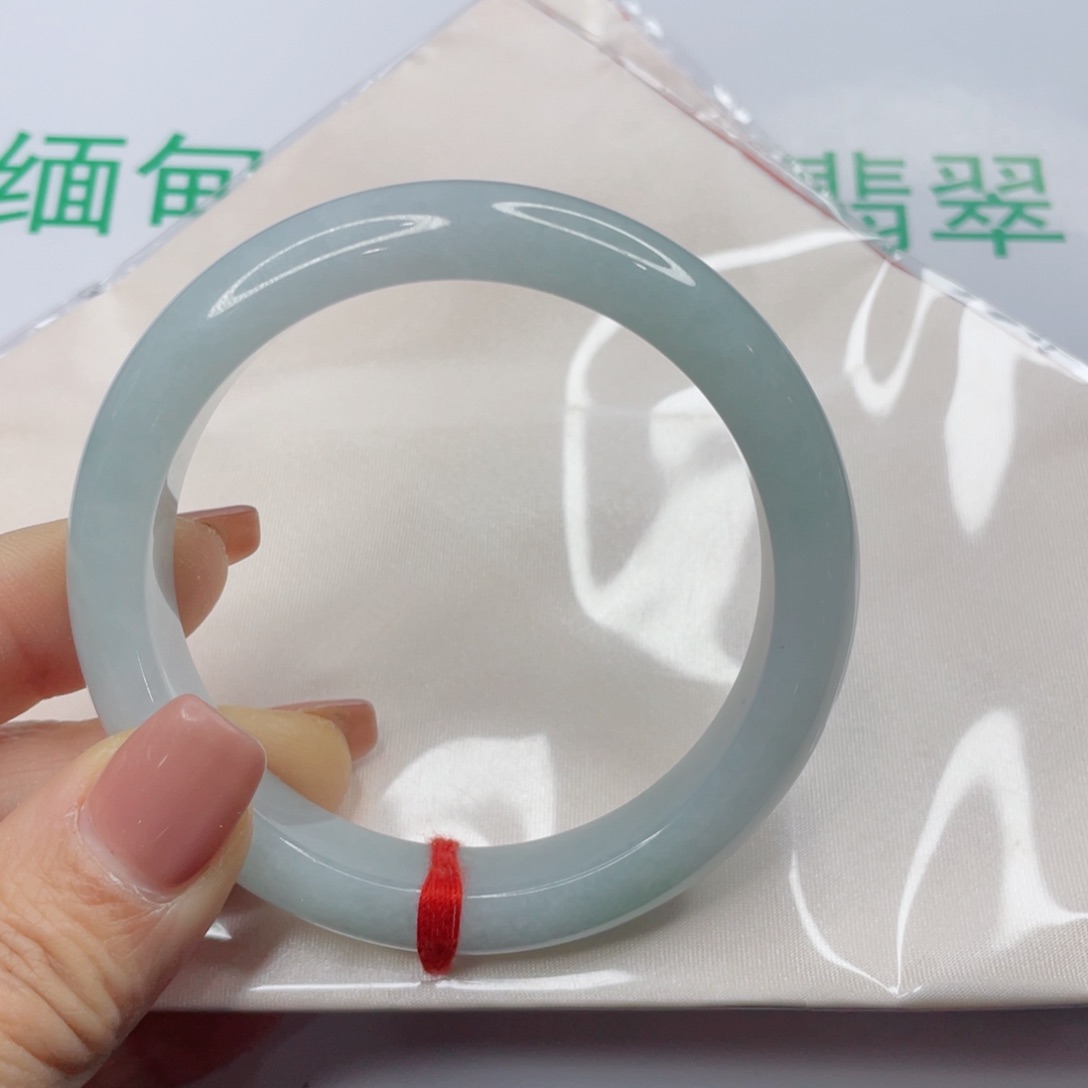 未镶嵌手镯翡翠房***、