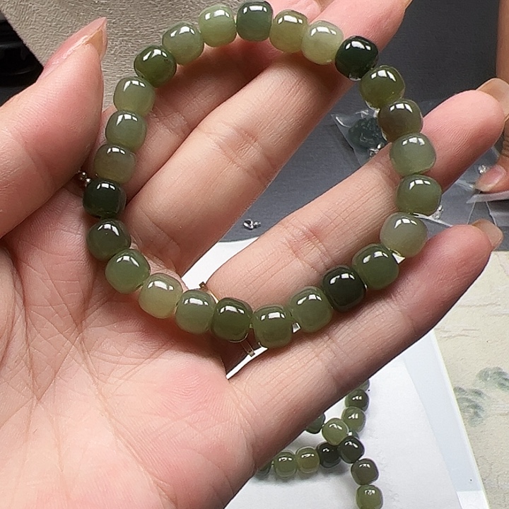 手链未镶嵌和田玉18