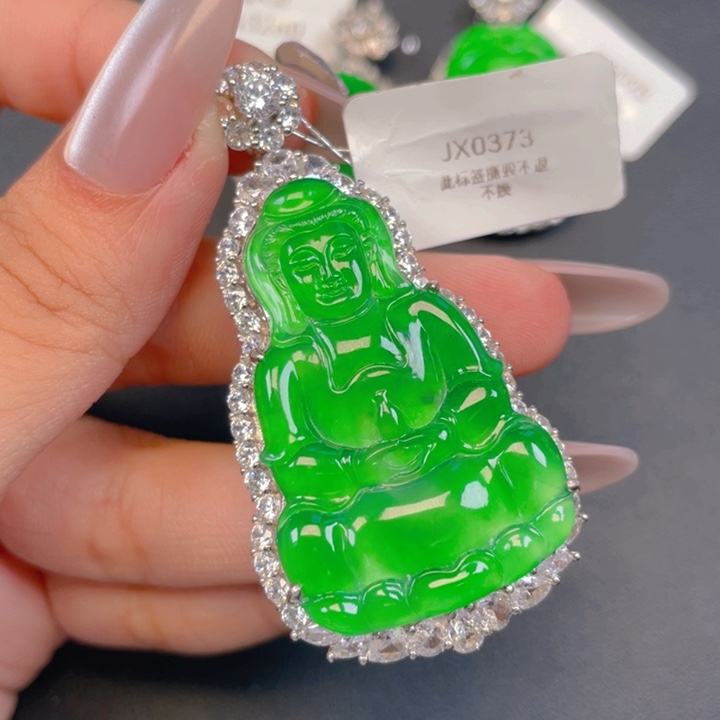 【闪购商品】翡翠银S925镶嵌颈饰翡翠