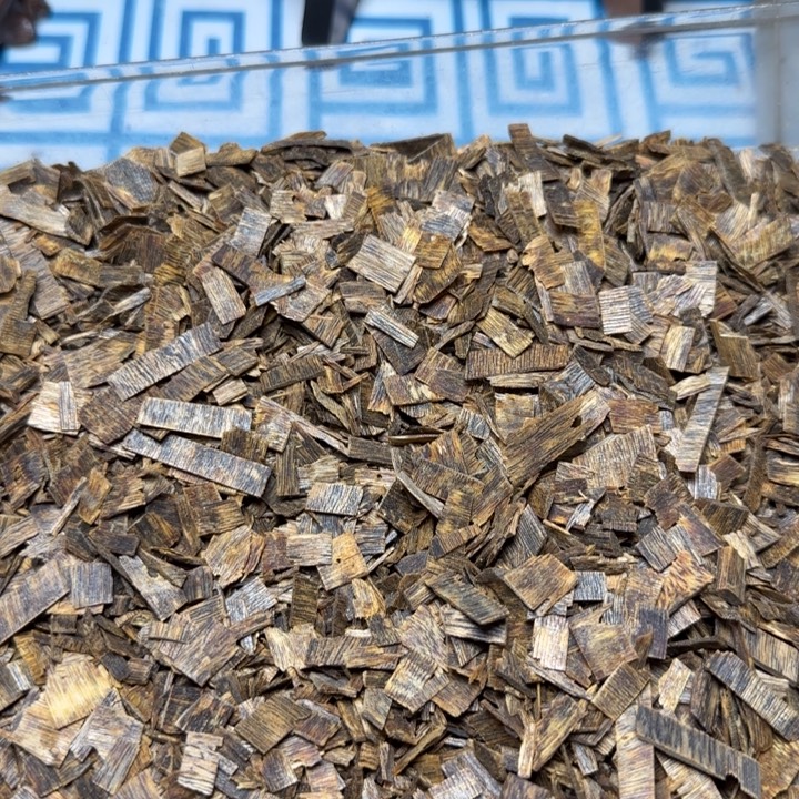 香粉沉水绿奇陆河片料60克