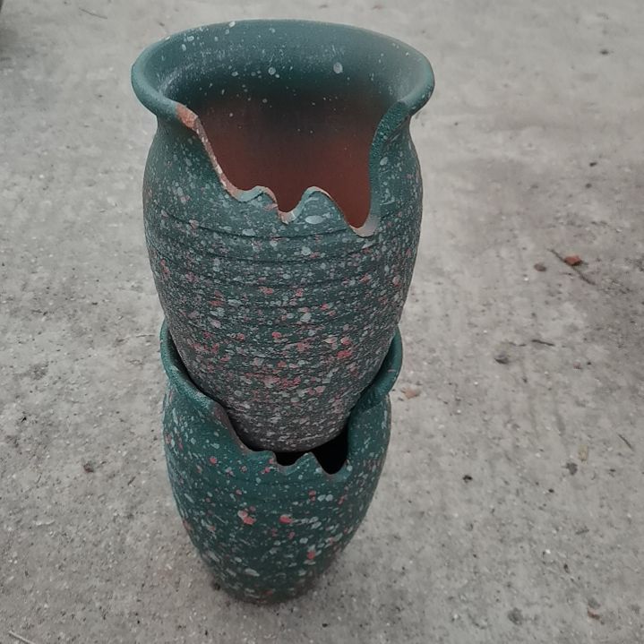 红陶14/21微瑕两个盆子