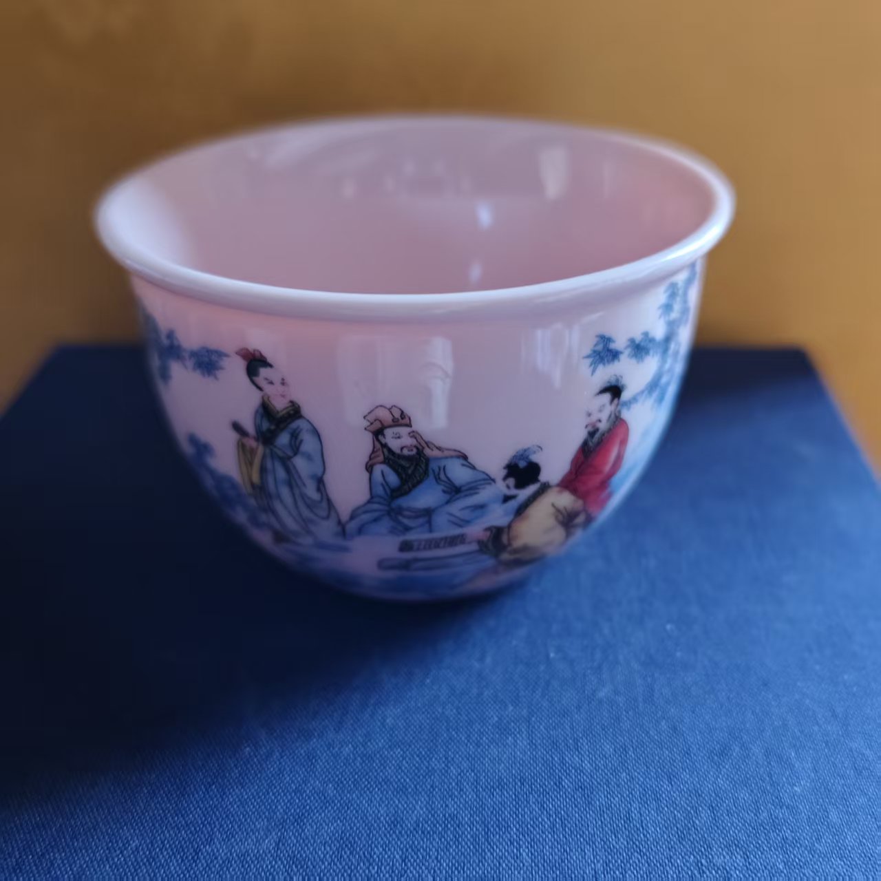 景德镇陶瓷人物杯