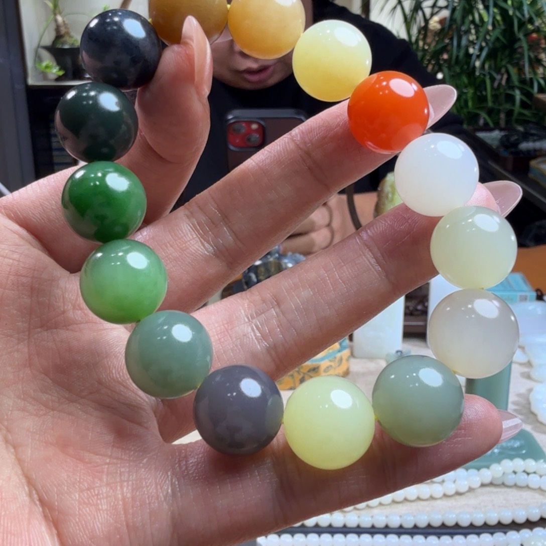 和田玉手链未镶嵌