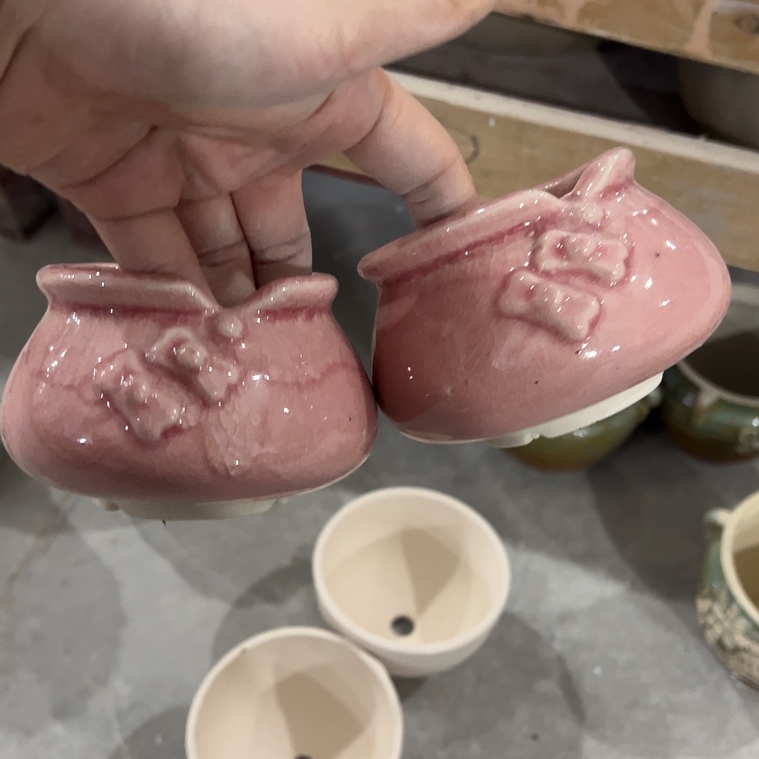 有孔陶瓷花盆，满10米包邮发货