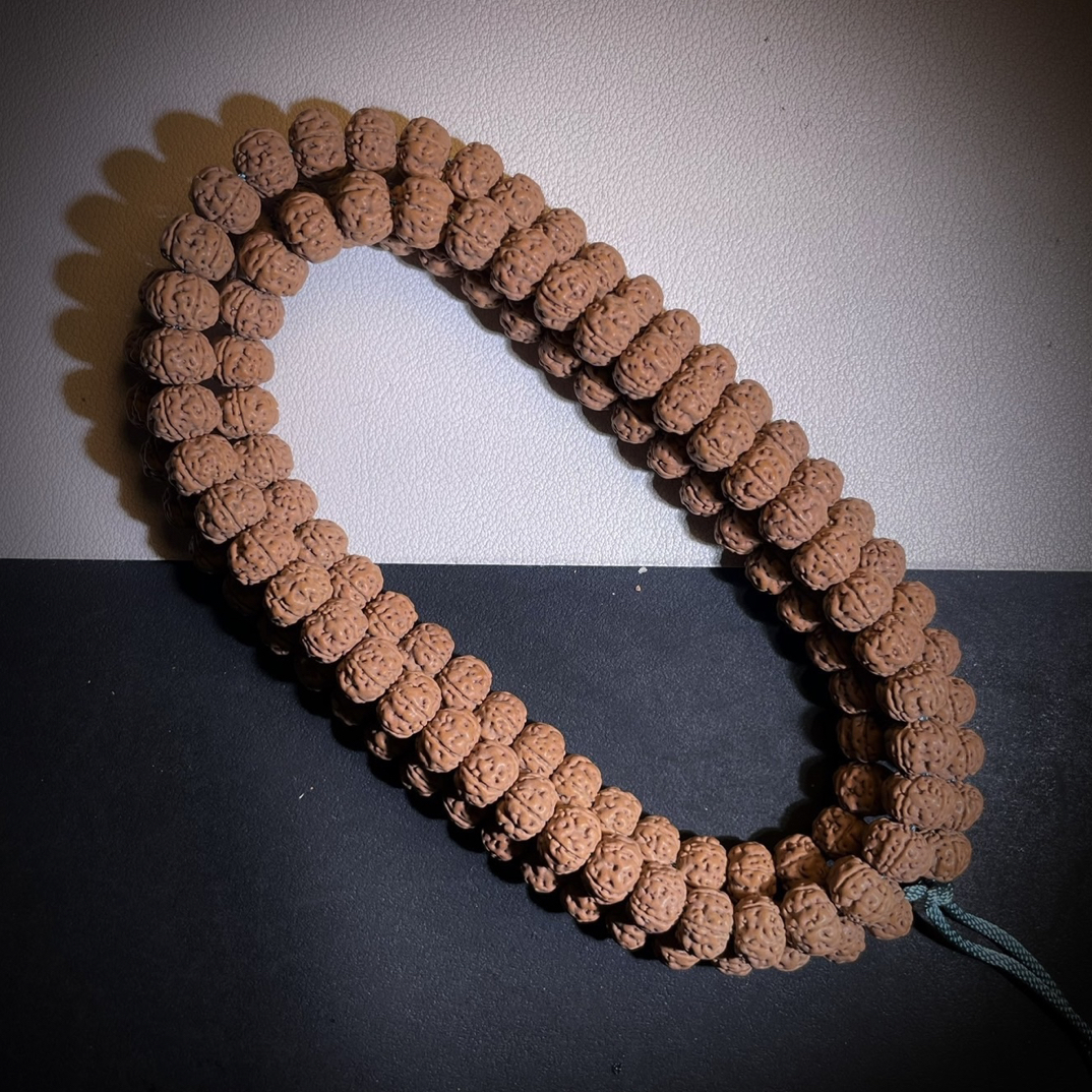 勿利达老树王脖挂精挑细选深度清理红皮密度秒沉毕业级小金刚脖挂