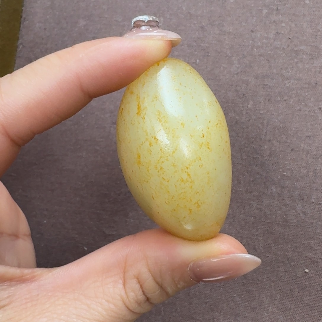 未镶嵌和田玉挂件