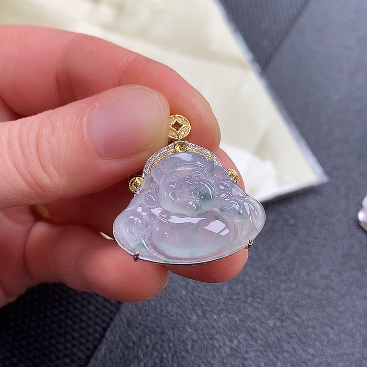 翡翠颈饰18K金镶嵌财神爷