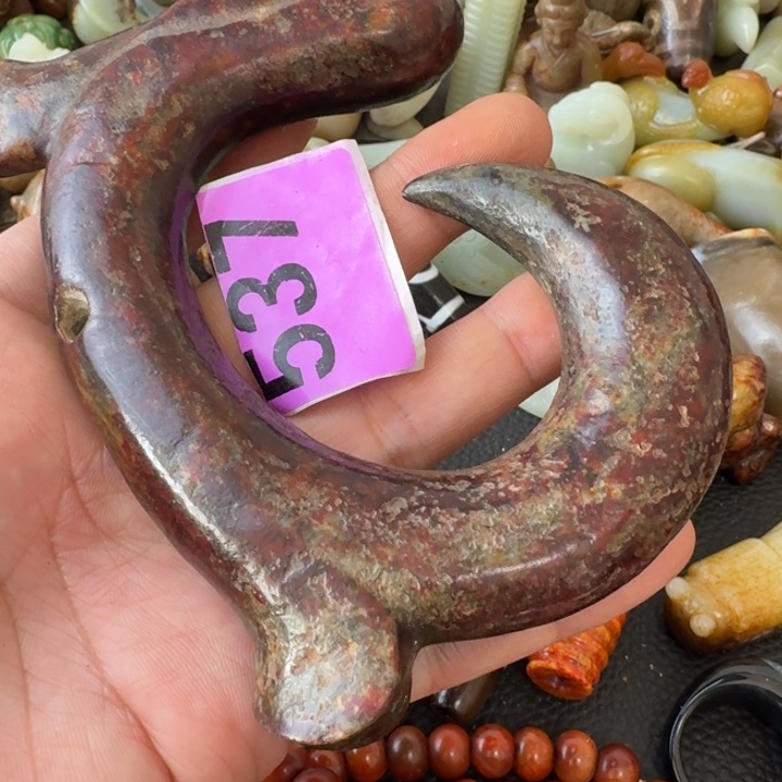 用***5和田玉未镶嵌颈饰