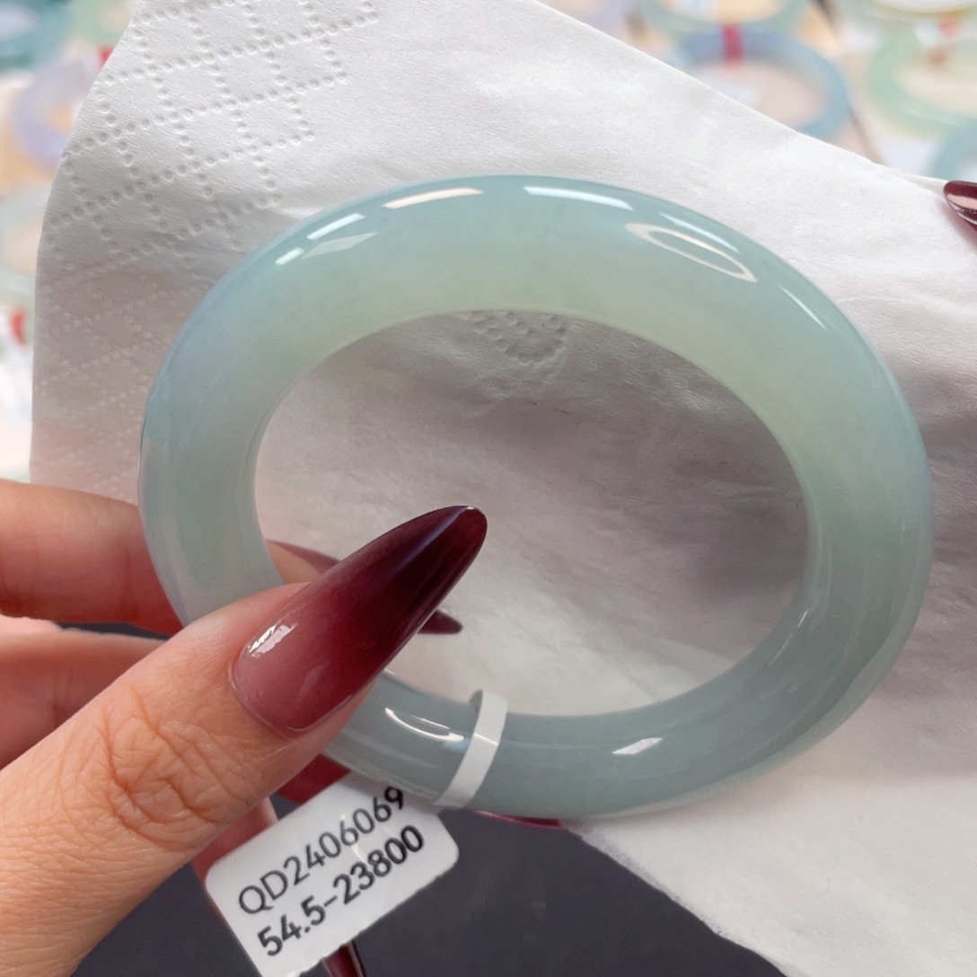 未镶嵌手镯翡翠48号54.5种老细腻天青色胖圆