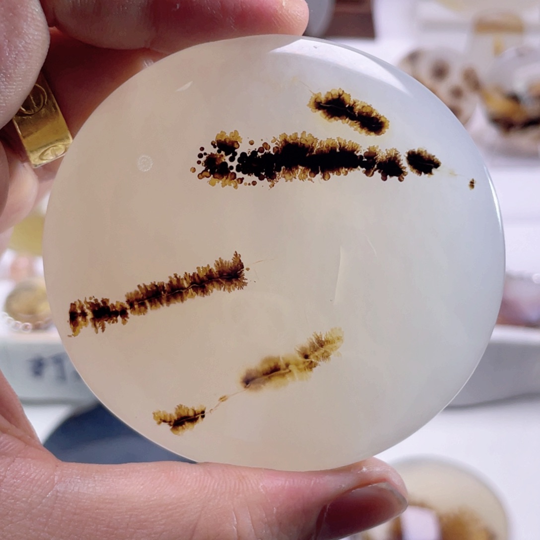 玛瑙/玉髓颈饰合金