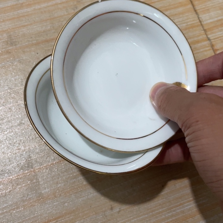 瓷片陶瓷10厘米2个红叶果