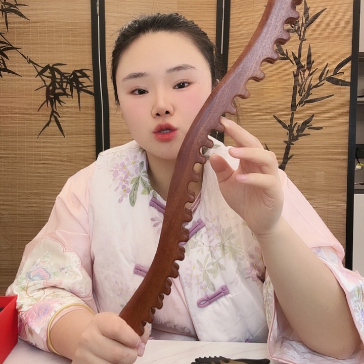 红檀香64厘米龙棍微瑕