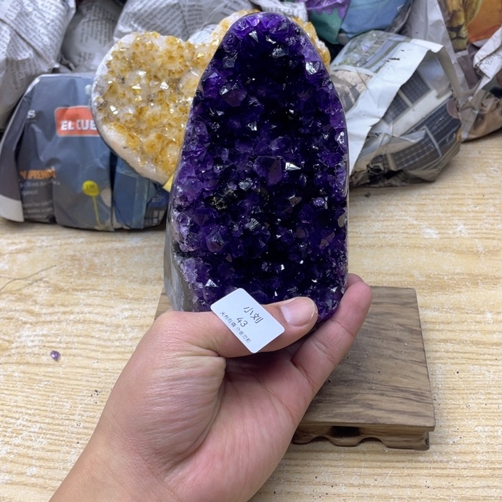 未镶嵌大型摆件（非配饰）水晶