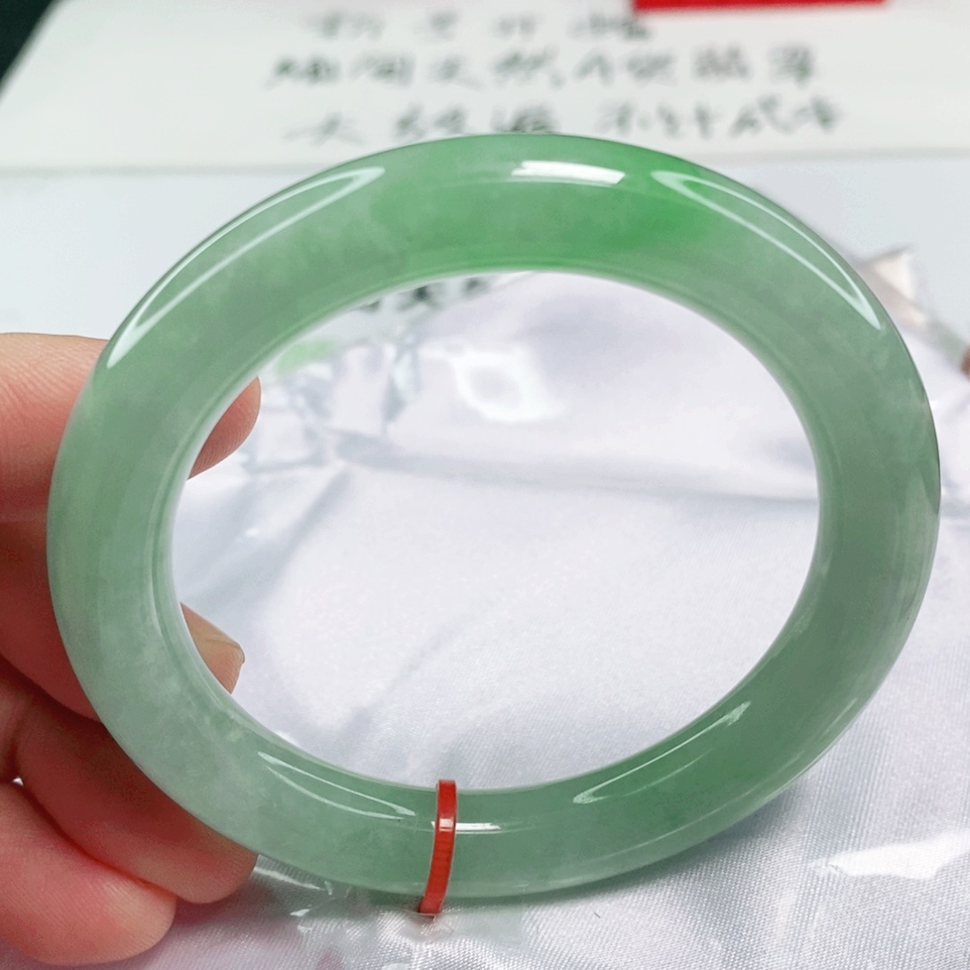 未镶嵌手镯翡翠55圈口圆条力推
