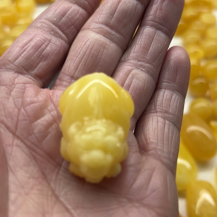 琥珀未镶嵌裸石原矿