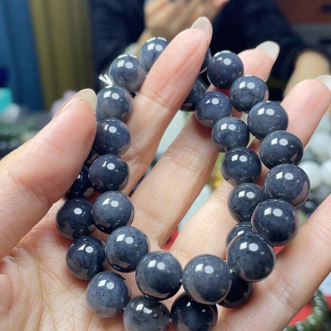 未镶嵌手链和田玉拍一发一，多样性发货