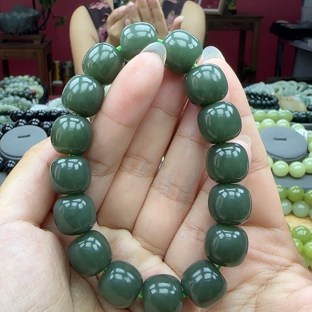 手串未镶嵌和田玉