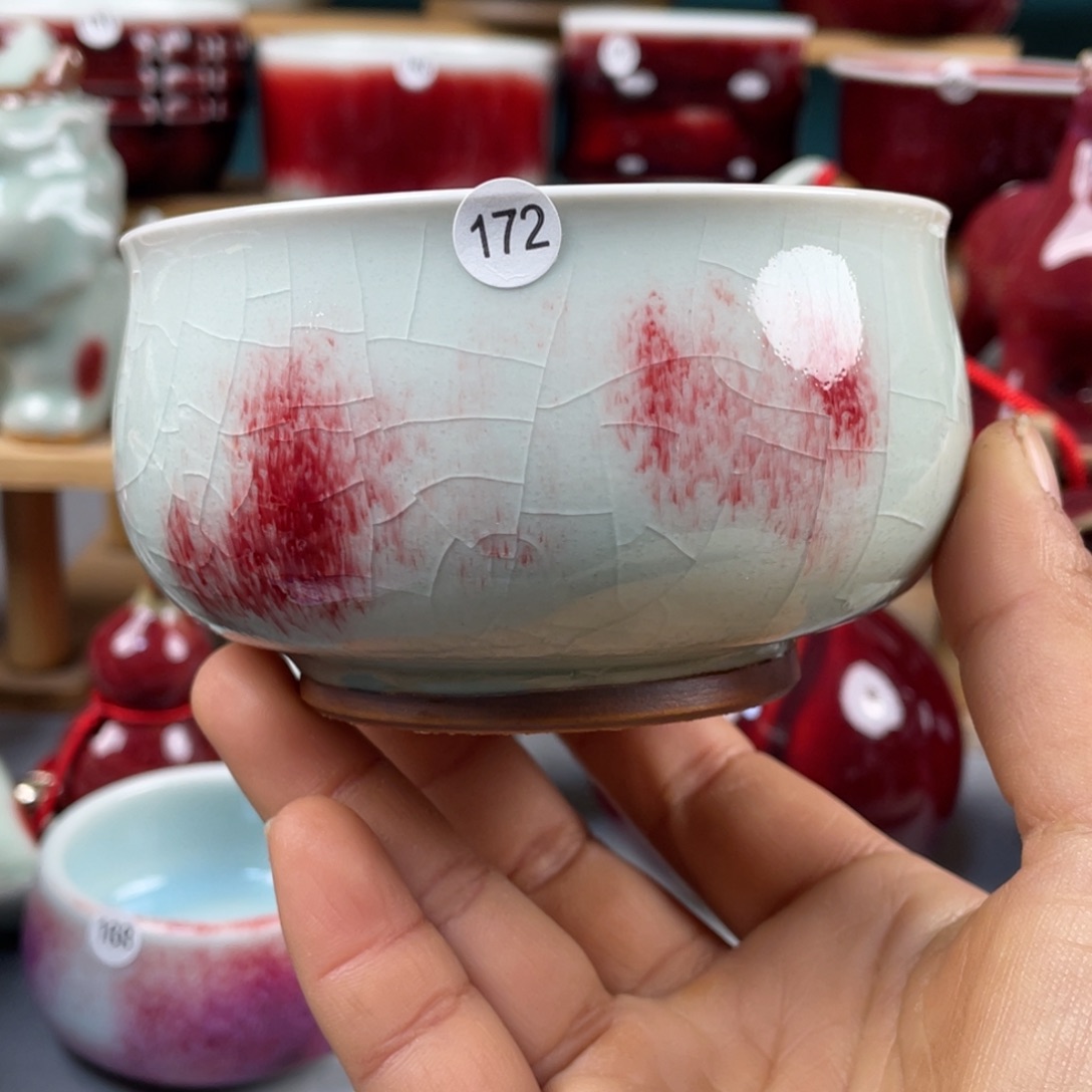 瓷片纯手工制作…………